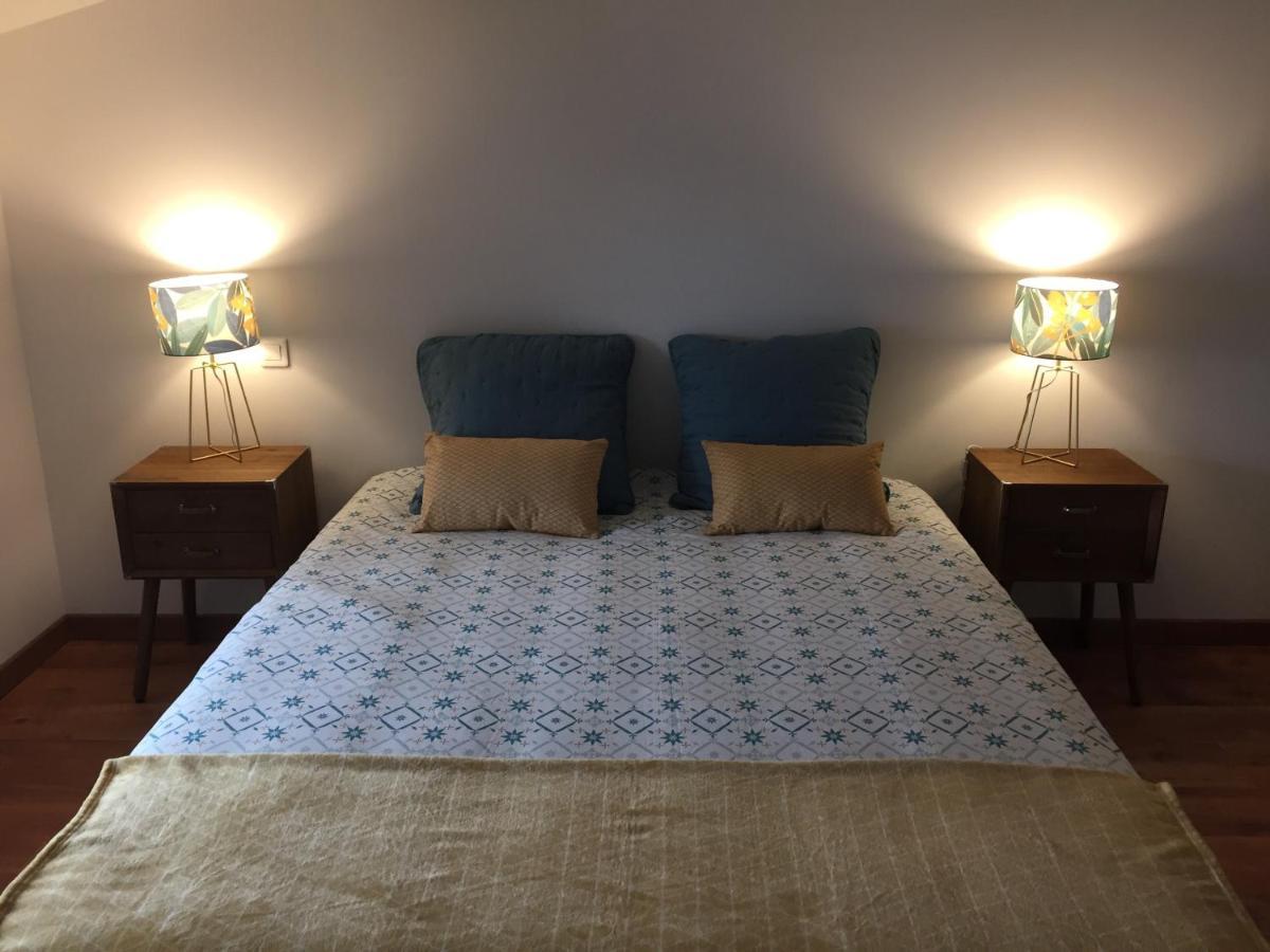 De Charme Et D'Eau Bed & Breakfast Saint-Savinien Bagian luar foto